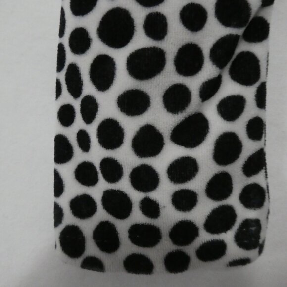 H&M - Hello Kitty | 12-18 months | Black And White Velour Polka Dot Bottoms - Picture 15 of 16